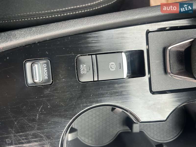 Внедорожник / Кроссовер Nissan Rogue 2021 в Днепре