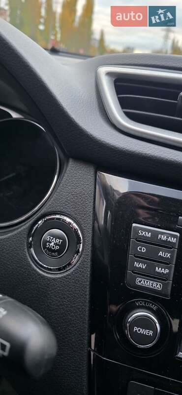 Внедорожник / Кроссовер Nissan Rogue 2014 в Киеве