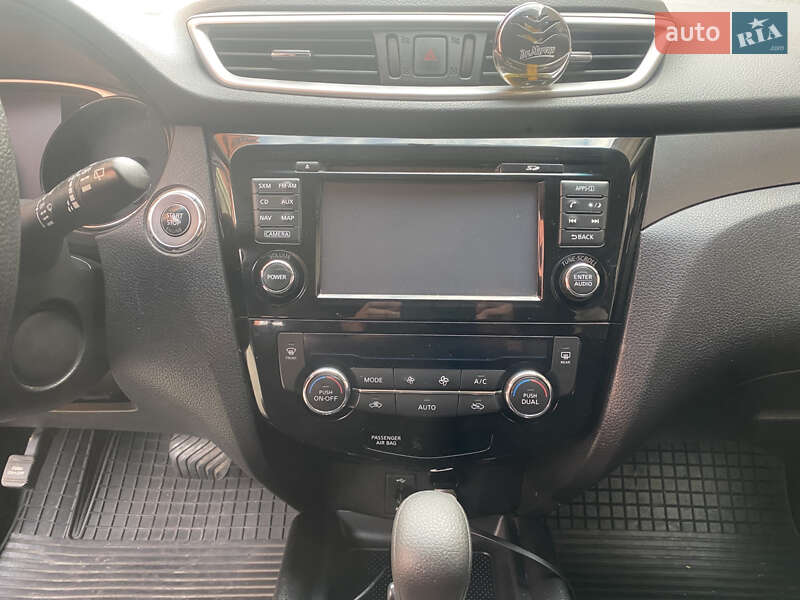Внедорожник / Кроссовер Nissan Rogue 2016 в Киеве фото 15 Внедорожник / Кроссовер Nissan Rogue 2016 в Киеве