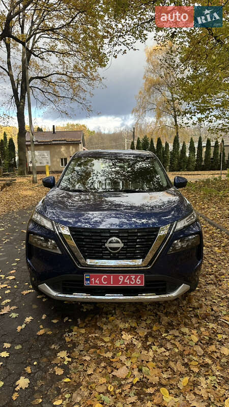 Внедорожник / Кроссовер Nissan Rogue 2021 в Виннице