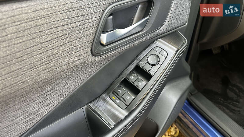 Внедорожник / Кроссовер Nissan Rogue 2021 в Виннице