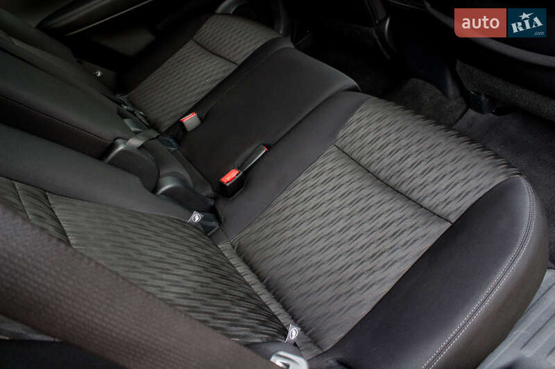 Внедорожник / Кроссовер Nissan Rogue 2017 в Львове фото 33 Внедорожник / Кроссовер Nissan Rogue 2017 в Львове