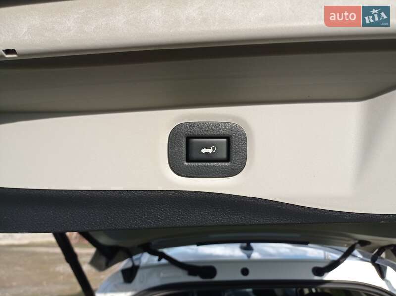 Внедорожник / Кроссовер Nissan Rogue 2015 в Яворове фото 12 Внедорожник / Кроссовер Nissan Rogue 2015 в Яворове