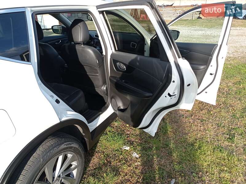 Внедорожник / Кроссовер Nissan Rogue 2015 в Яворове фото 23 Внедорожник / Кроссовер Nissan Rogue 2015 в Яворове