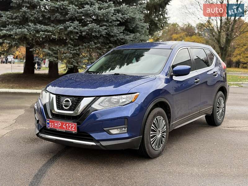 Внедорожник / Кроссовер Nissan Rogue 2017 в Ровно фото 2 Внедорожник / Кроссовер Nissan Rogue 2017 в Ровно