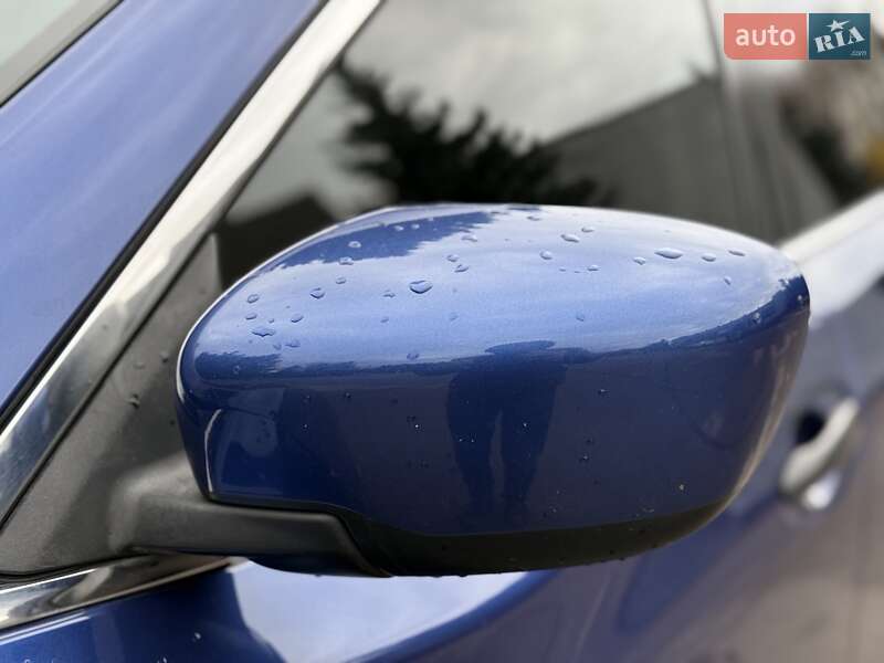 Внедорожник / Кроссовер Nissan Rogue 2017 в Ровно фото 8 Внедорожник / Кроссовер Nissan Rogue 2017 в Ровно