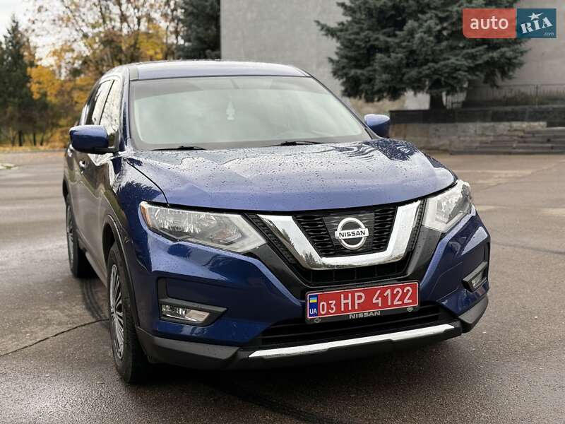 Внедорожник / Кроссовер Nissan Rogue 2017 в Ровно фото 12 Внедорожник / Кроссовер Nissan Rogue 2017 в Ровно