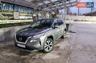 Позашляховик / Кросовер Nissan Rogue 2020 в Києві