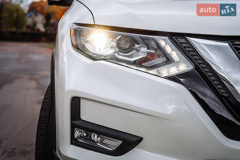 Внедорожник / Кроссовер Nissan Rogue 2018 в Белой Церкви