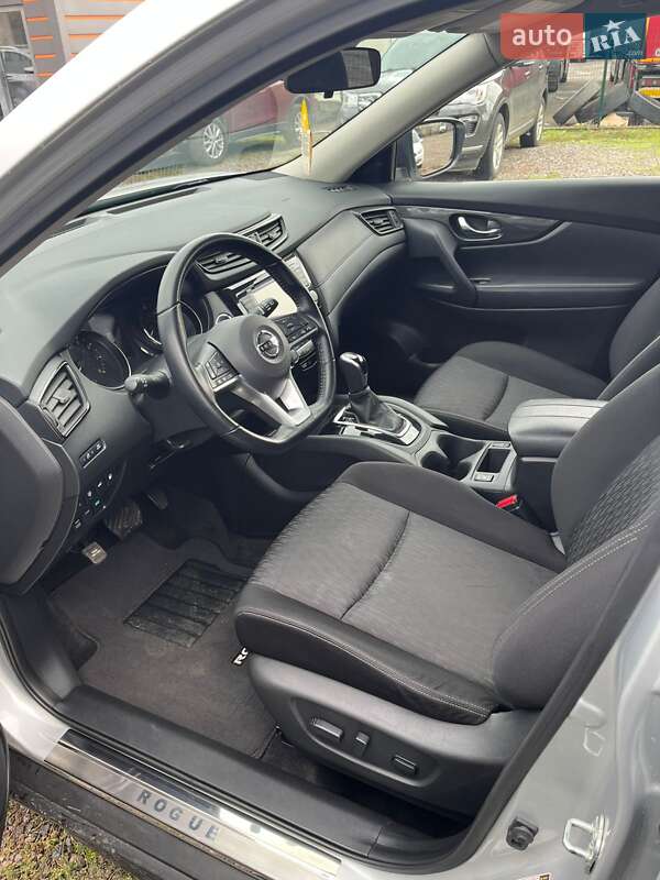 Внедорожник / Кроссовер Nissan Rogue 2019 в Черкассах