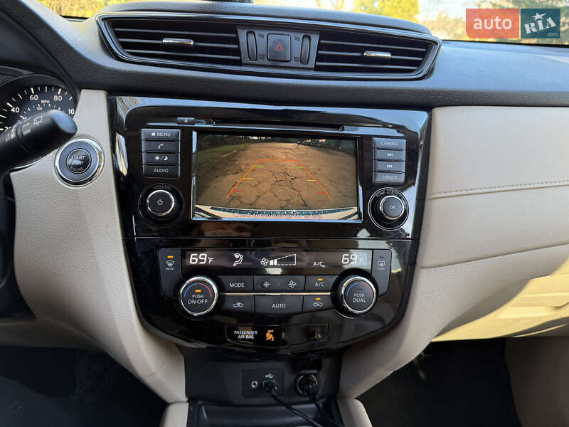 Внедорожник / Кроссовер Nissan Rogue 2019 в Корсуне-Шевченковском