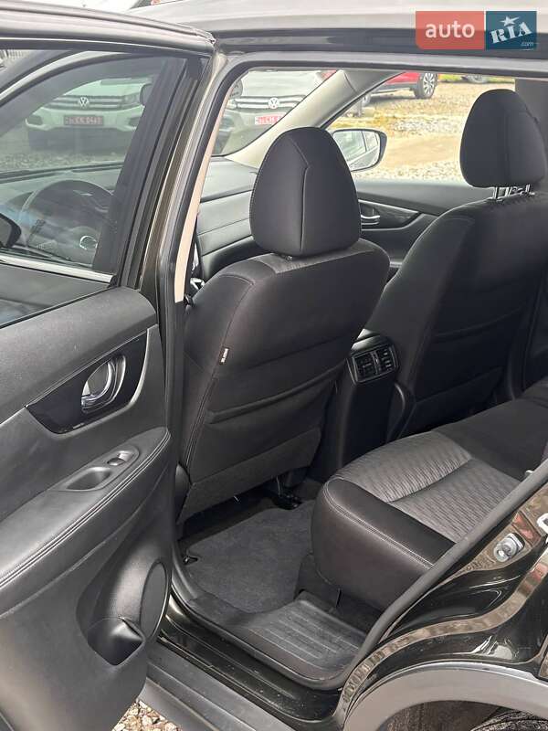 Внедорожник / Кроссовер Nissan Rogue 2017 в Львове фото 16 Внедорожник / Кроссовер Nissan Rogue 2017 в Львове