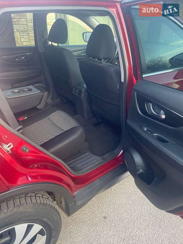 Позашляховик / Кросовер Nissan Rogue 2020 в Хмельницькому фото 15 Позашляховик / Кросовер Nissan Rogue 2020 в Хмельницькому