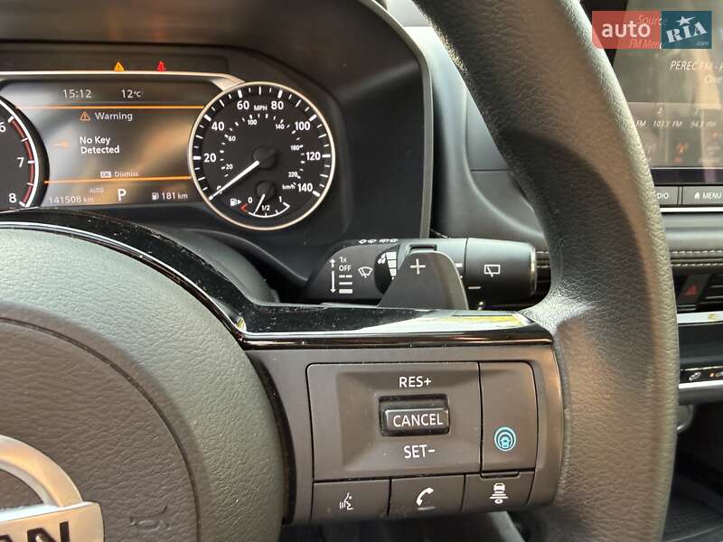 Внедорожник / Кроссовер Nissan Rogue 2021 в Киеве