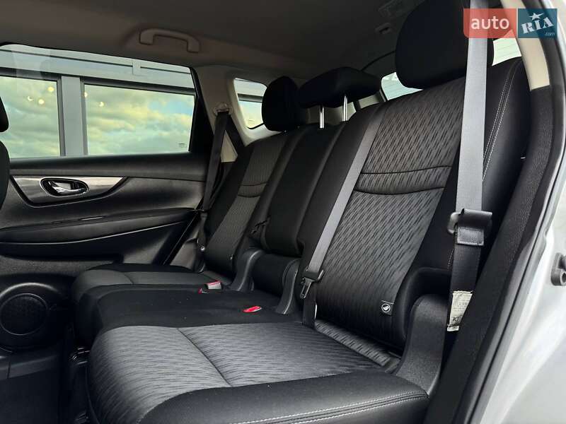 Внедорожник / Кроссовер Nissan Rogue 2018 в Ровно фото 34 Внедорожник / Кроссовер Nissan Rogue 2018 в Ровно