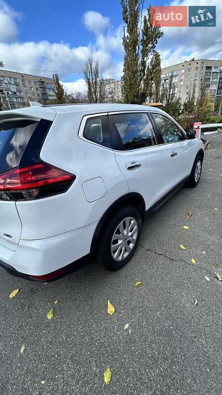 Внедорожник / Кроссовер Nissan Rogue 2017 в Киеве фото 3 Внедорожник / Кроссовер Nissan Rogue 2017 в Киеве