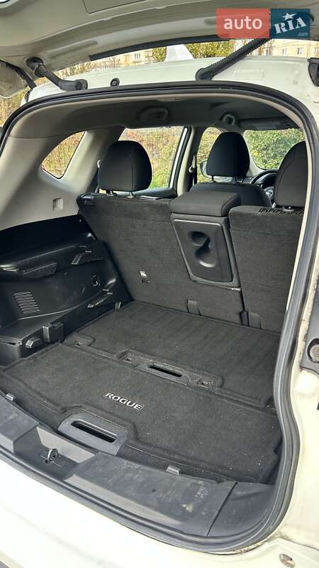 Внедорожник / Кроссовер Nissan Rogue 2017 в Киеве фото 17 Внедорожник / Кроссовер Nissan Rogue 2017 в Киеве