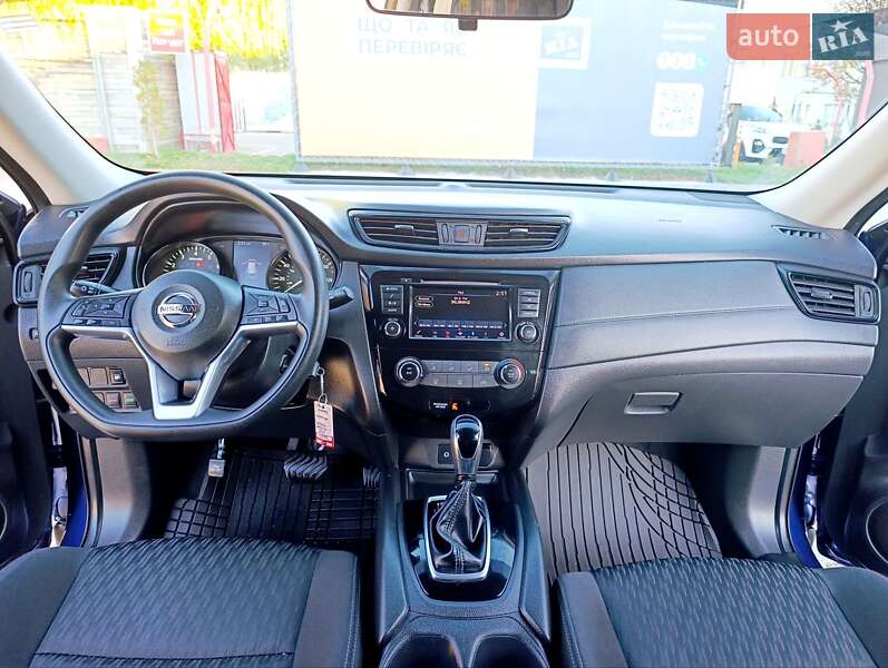 Внедорожник / Кроссовер Nissan Rogue 2018 в Виннице