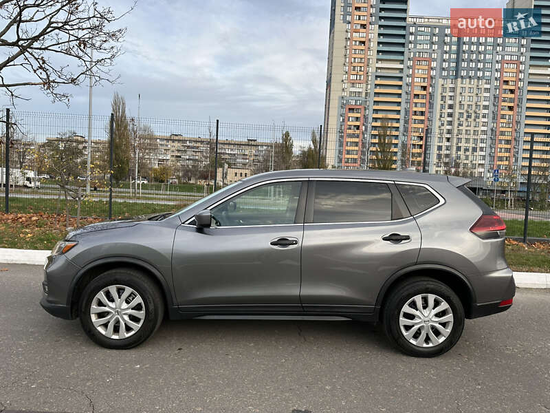 Позашляховик / Кросовер Nissan Rogue 2018 в Києві