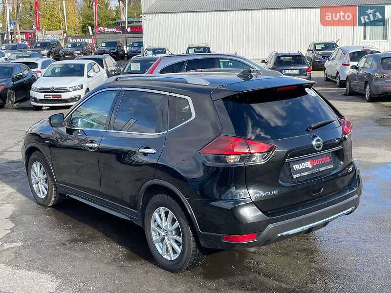 Позашляховик / Кросовер Nissan Rogue 2017 в Києві