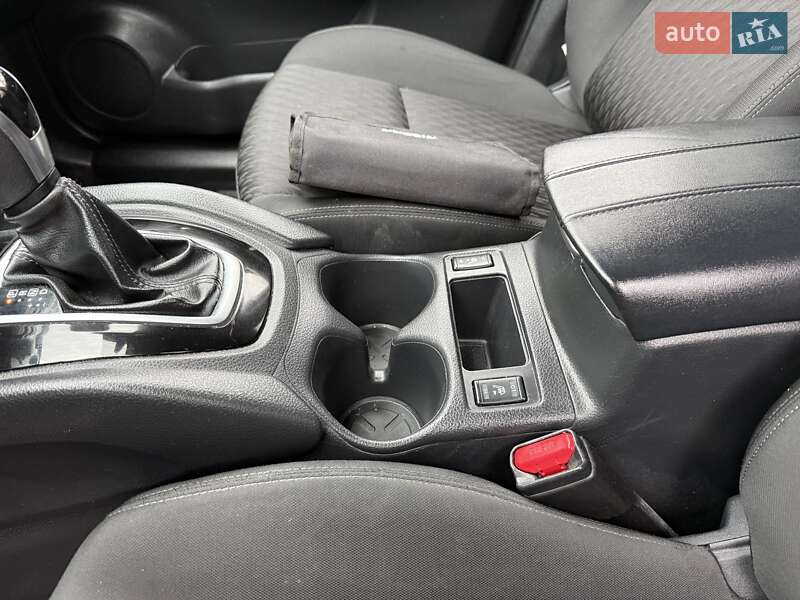 Внедорожник / Кроссовер Nissan Rogue 2019 в Киеве фото 26 Внедорожник / Кроссовер Nissan Rogue 2019 в Киеве