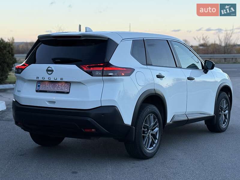Позашляховик / Кросовер Nissan Rogue 2021 в Дніпрі