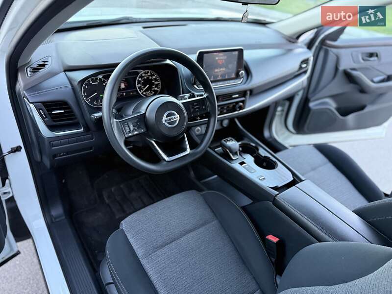 Позашляховик / Кросовер Nissan Rogue 2021 в Дніпрі