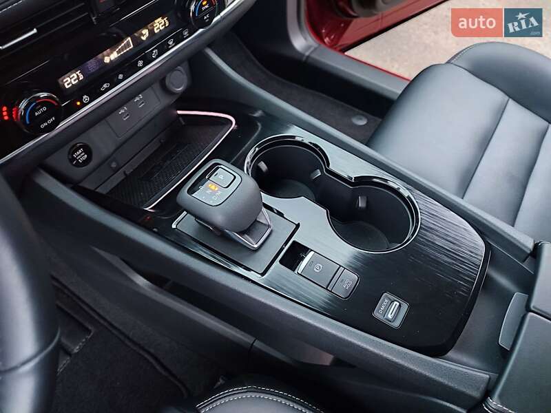 Внедорожник / Кроссовер Nissan Rogue 2024 в Киеве фото 32 Внедорожник / Кроссовер Nissan Rogue 2024 в Киеве