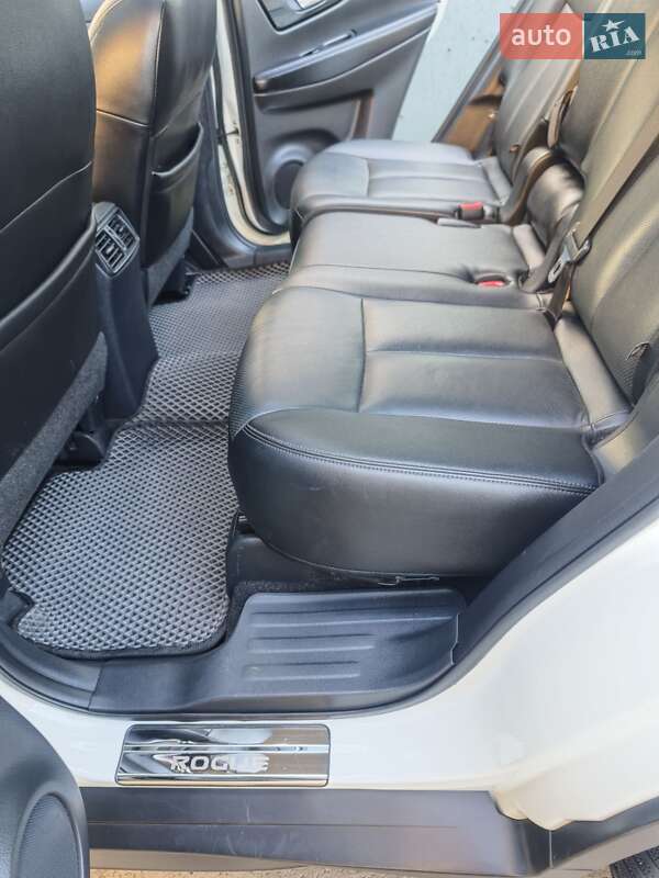 Внедорожник / Кроссовер Nissan Rogue 2017 в Запорожье фото 15 Внедорожник / Кроссовер Nissan Rogue 2017 в Запорожье