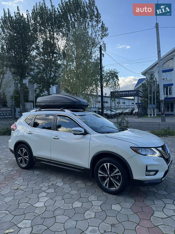 Внедорожник / Кроссовер Nissan Rogue 2018 в Одессе