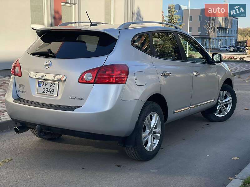 Внедорожник / Кроссовер Nissan Rogue 2013 в Днепре