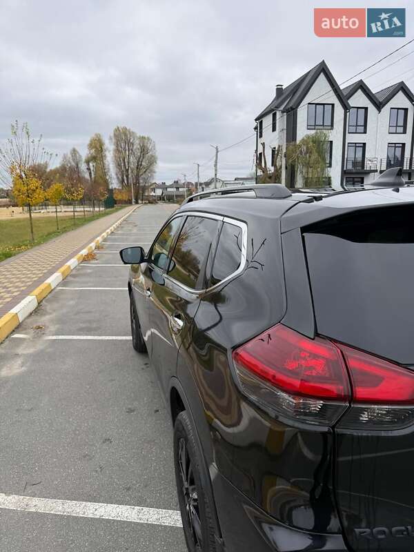Позашляховик / Кросовер Nissan Rogue 2018 в Києві