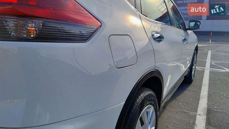 Позашляховик / Кросовер Nissan Rogue 2019 в Рівному