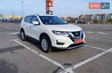 Внедорожник / Кроссовер Nissan Rogue 2019 в Ровно