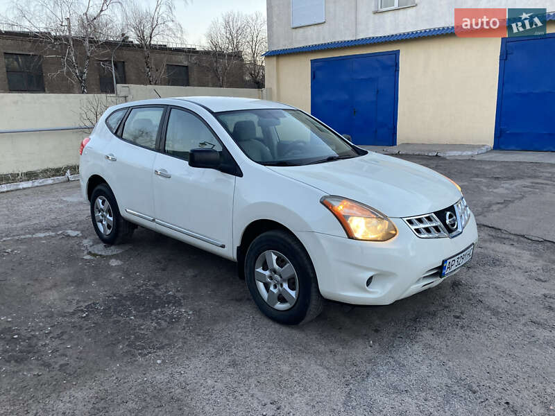 Внедорожник / Кроссовер Nissan Rogue 2014 в Запорожье