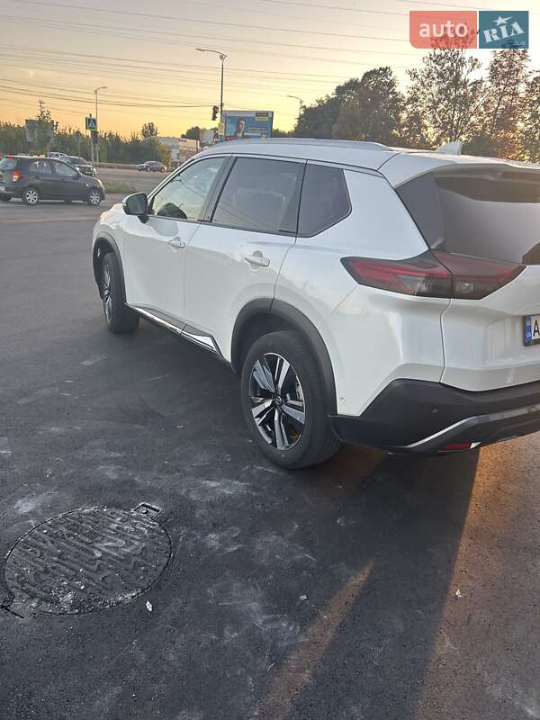 Внедорожник / Кроссовер Nissan Rogue 2023 в Запорожье фото 11 Внедорожник / Кроссовер Nissan Rogue 2023 в Запорожье