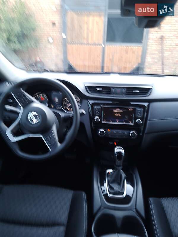 Внедорожник / Кроссовер Nissan Rogue 2018 в Марганце фото 4 Внедорожник / Кроссовер Nissan Rogue 2018 в Марганце