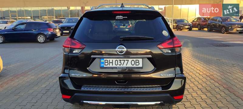 Позашляховик / Кросовер Nissan Rogue 2017 в Ізмаїлі
