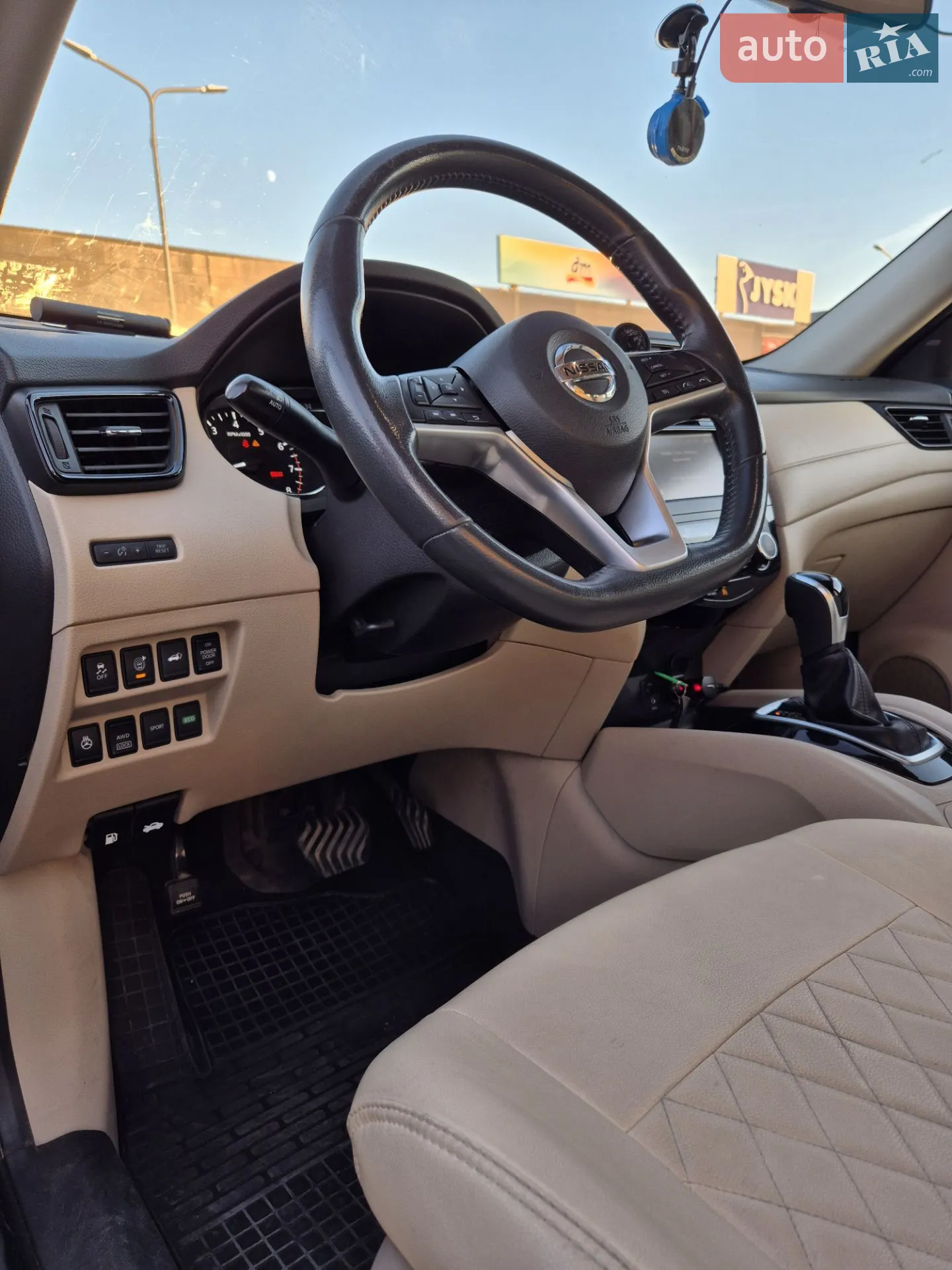 2017 Nissan Rogue - мініатюра 14