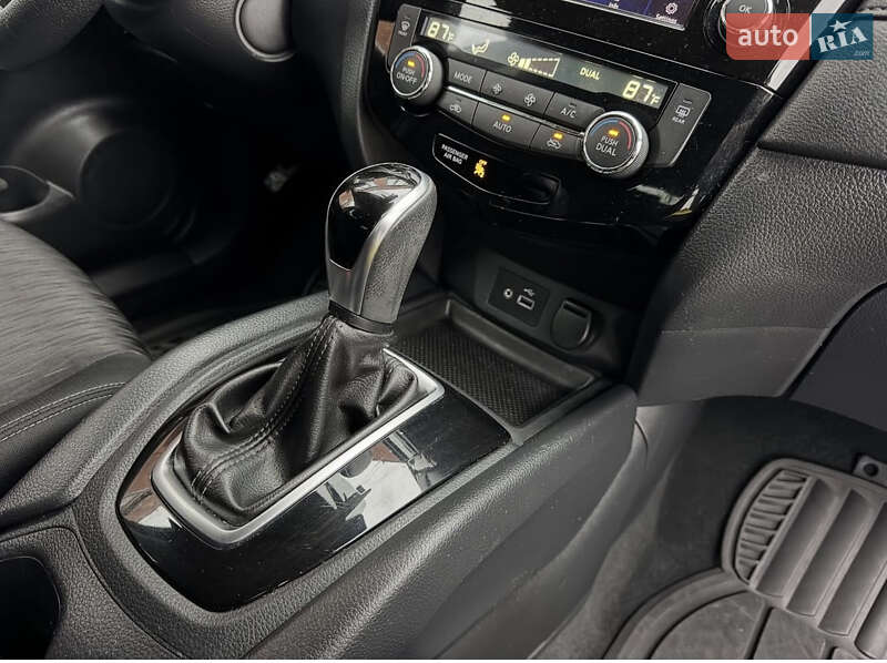Внедорожник / Кроссовер Nissan Rogue 2019 в Кременчуге фото 13 Внедорожник / Кроссовер Nissan Rogue 2019 в Кременчуге