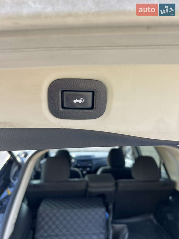 Внедорожник / Кроссовер Nissan Rogue 2015 в Кривом Роге фото 42 Внедорожник / Кроссовер Nissan Rogue 2015 в Кривом Роге