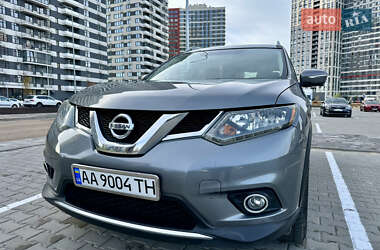 Внедорожник / Кроссовер Nissan Rogue 2015 в Киеве
