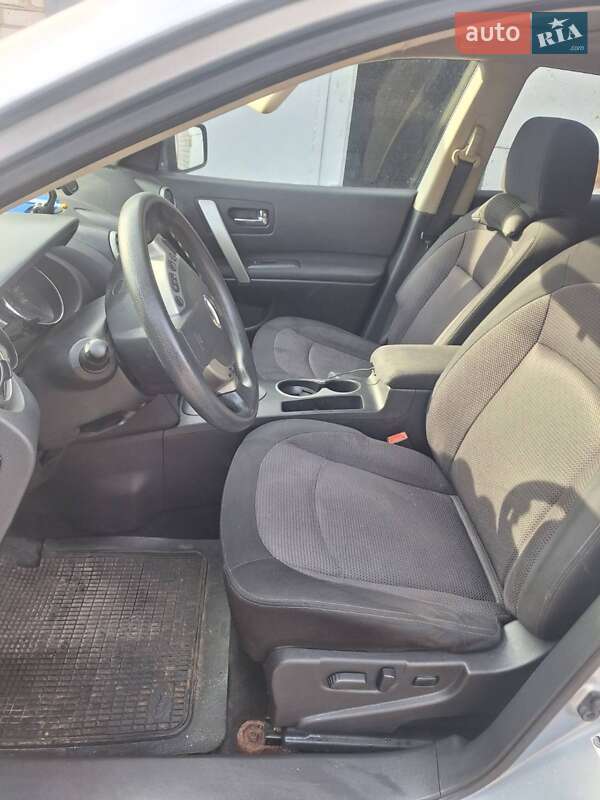 Внедорожник / Кроссовер Nissan Rogue 2011 в Белой Церкви