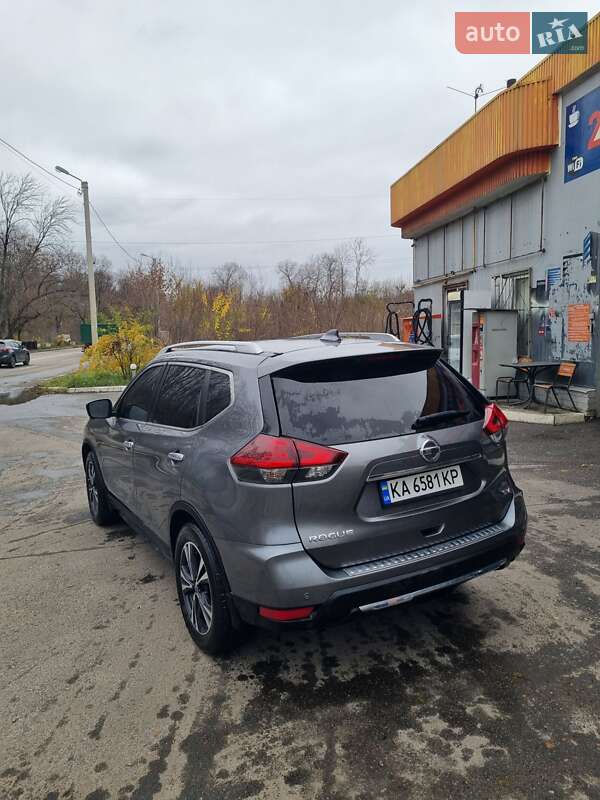 Внедорожник / Кроссовер Nissan Rogue 2018 в Харькове