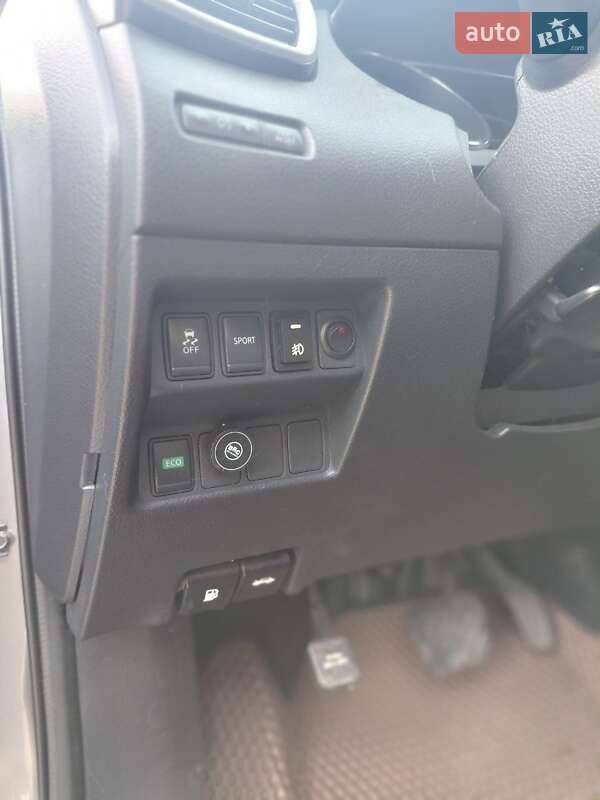 Внедорожник / Кроссовер Nissan Rogue 2015 в Бердичеве фото 35 Внедорожник / Кроссовер Nissan Rogue 2015 в Бердичеве