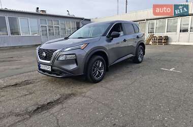 Внедорожник / Кроссовер Nissan Rogue 2021 в Киеве