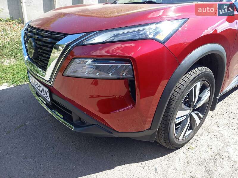 Внедорожник / Кроссовер Nissan Rogue 2020 в Черкассах