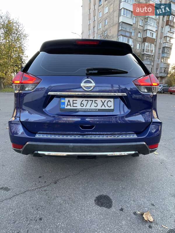 Позашляховик / Кросовер Nissan Rogue 2017 в Вінниці