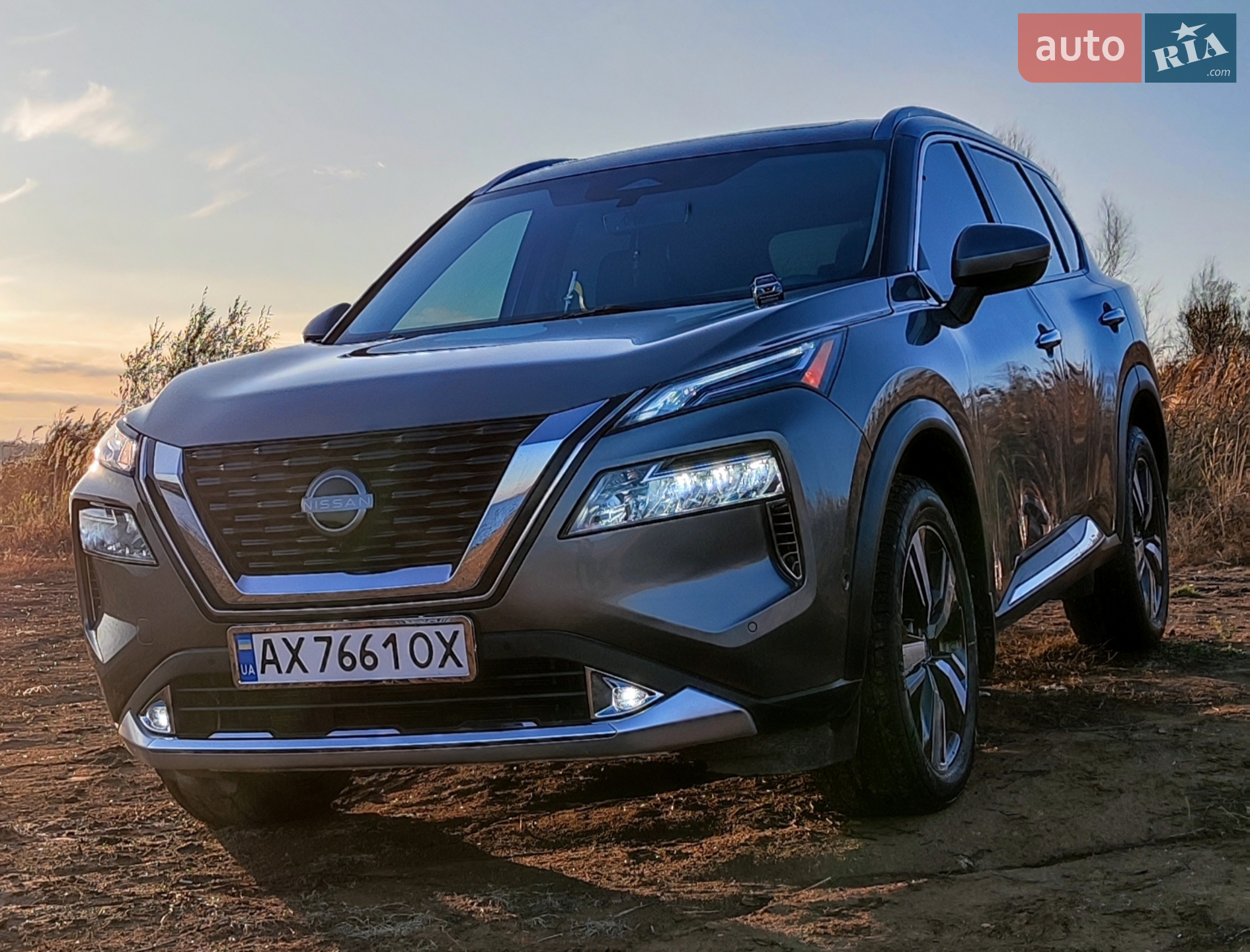 2022 Nissan Rogue - фото 1