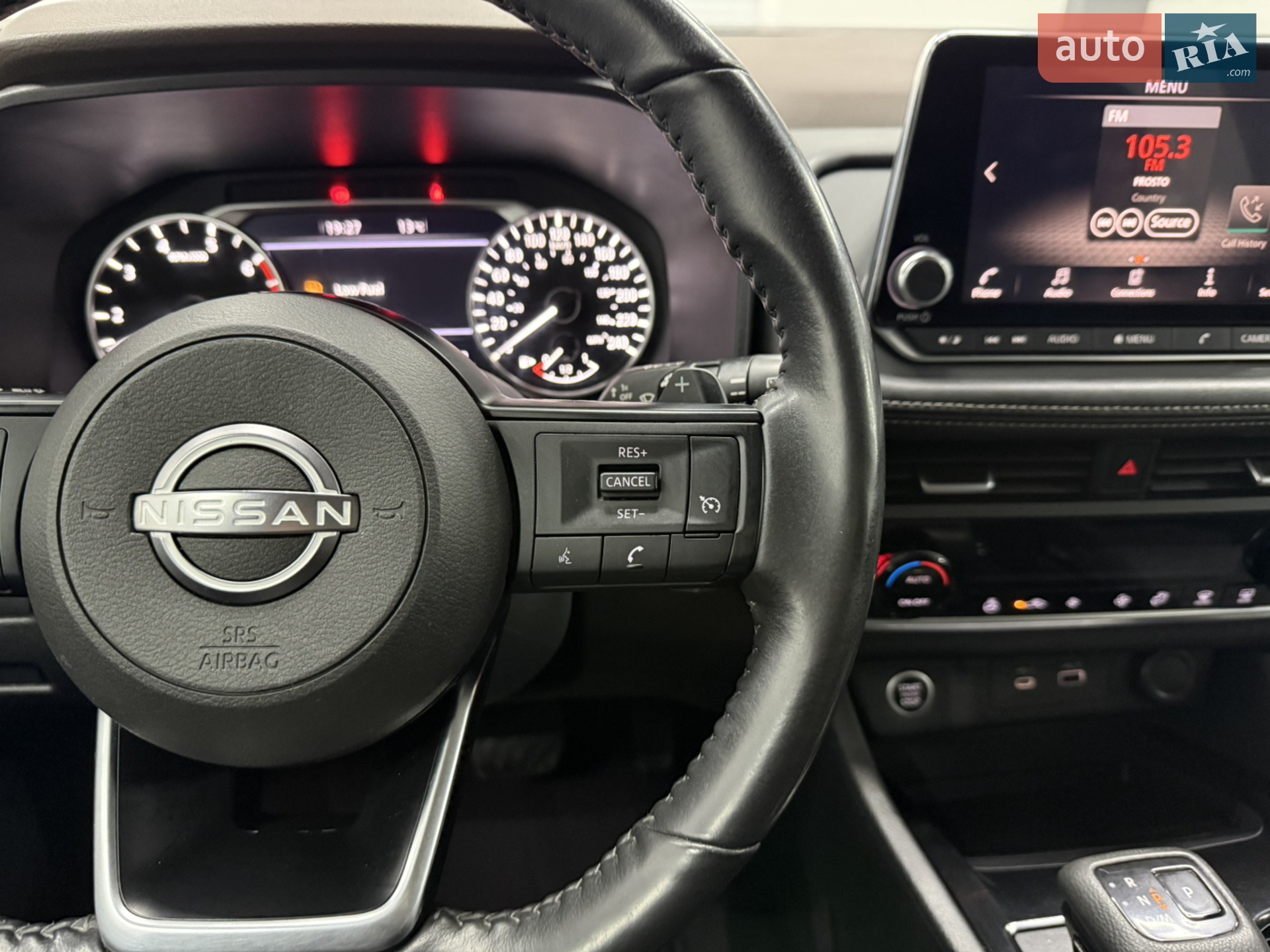 2022 Nissan Rogue - мініатюра 10